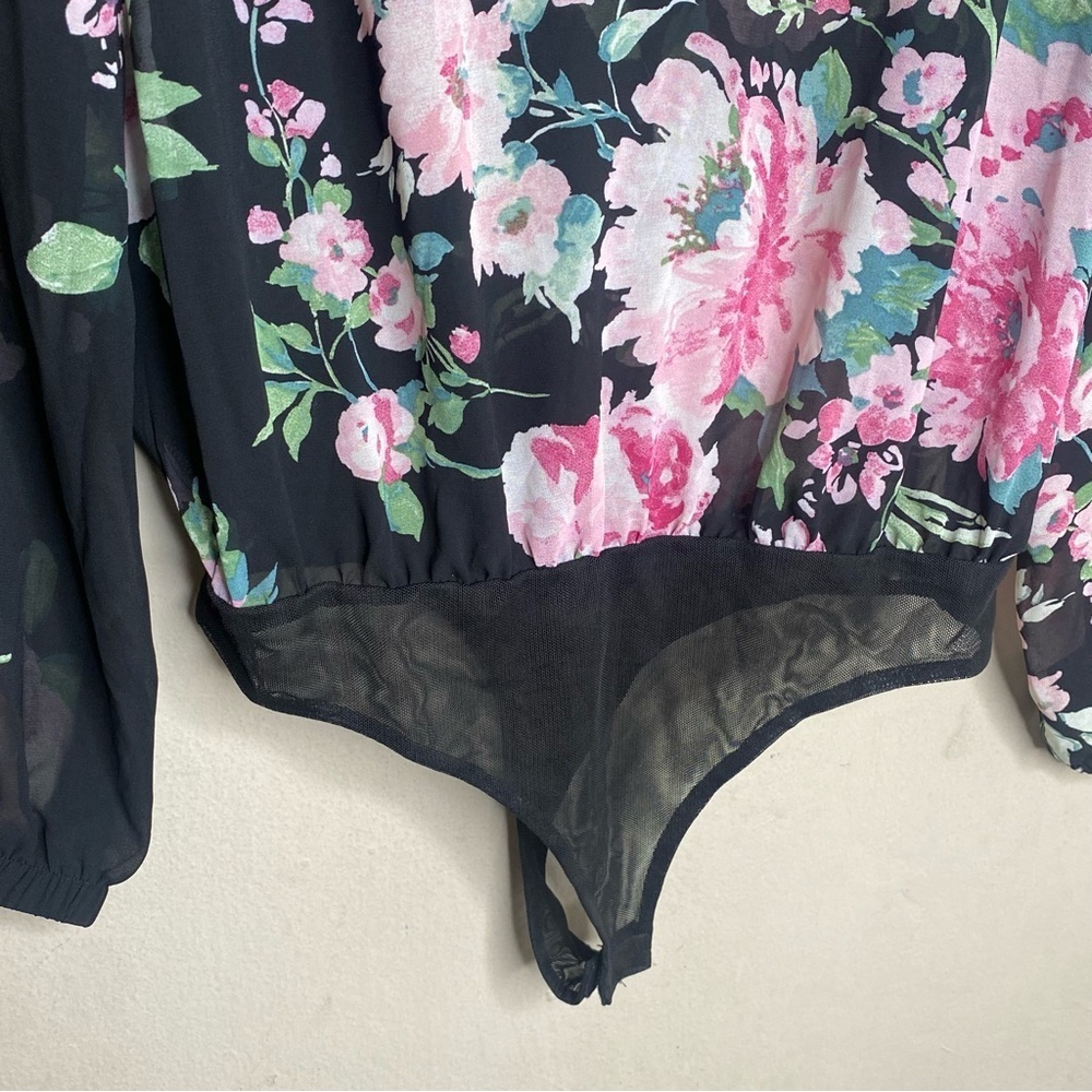 Socialite Women’s Sheer Floral Balloon Sleeve Bodysuit Size Medium - Picture 14 of 16